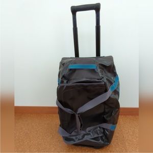 Patagonia Black Hole Wheeled Duffel